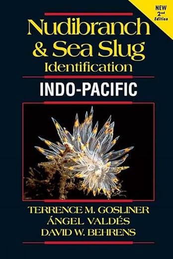 Terrence Gosliner, Ángel Valdés and David Behrens. (2018). Nudibranch and Sea Slug Identification Indo-Pacific 2nd Edition. New World Pubns Inc. 表紙